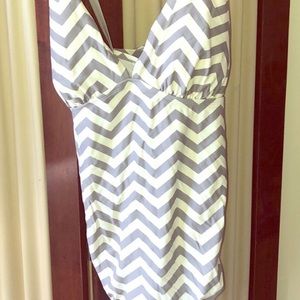 Liz Lange maternity one piece swimsuit